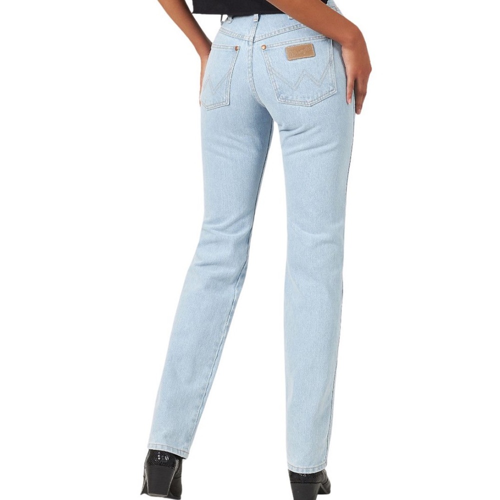 Wrangler Women's Boot Cut Jeans - Light Blue